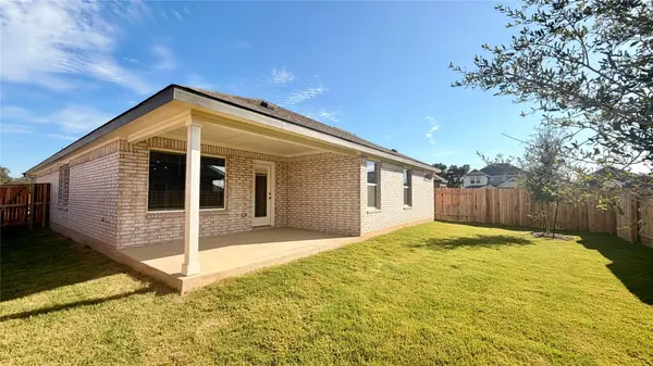 378 Callahan LOOP, Buda, TX 78610