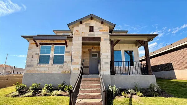 679 Clarissa ST, Buda, TX 78610