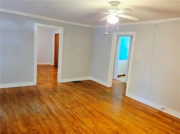 211 E 22nd ST, Pittsburg, KS 66762