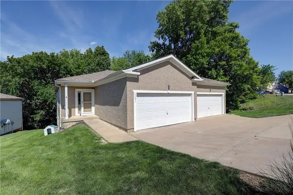 3303 N 103rd TER, Kansas City, KS 66109