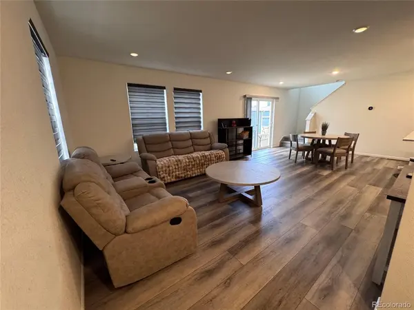 5768 Killarney, Aurora, CO 80019