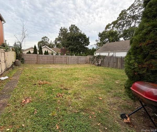 520 Wadleigh AVE, West Hempstead, NY 11552