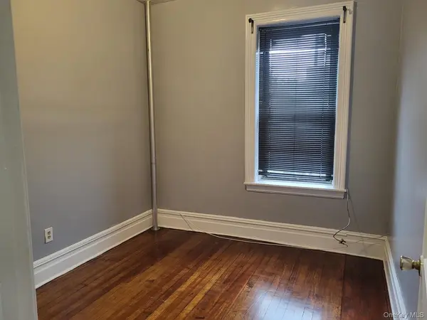 145 S 4th AVE #8, Mount Vernon, NY 10550