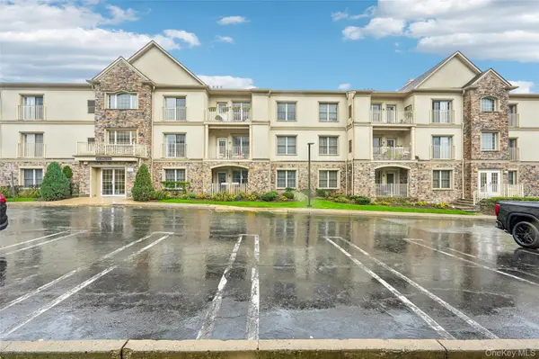 24 N De Baun AVE #303, Suffern, NY 10901