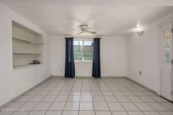 2005 Livesay ST, Anthony, NM 88021