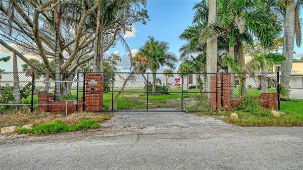 609 NORSOTA WAY, Sarasota, FL 34242