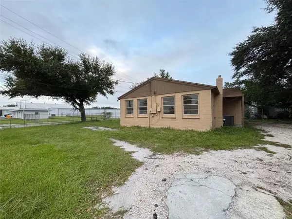 239 MCKEAN ST, Auburndale, FL 33823