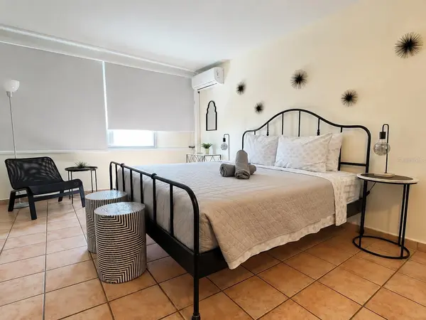 14 MARSEILLES #12 D, San Juan, PR 00907
