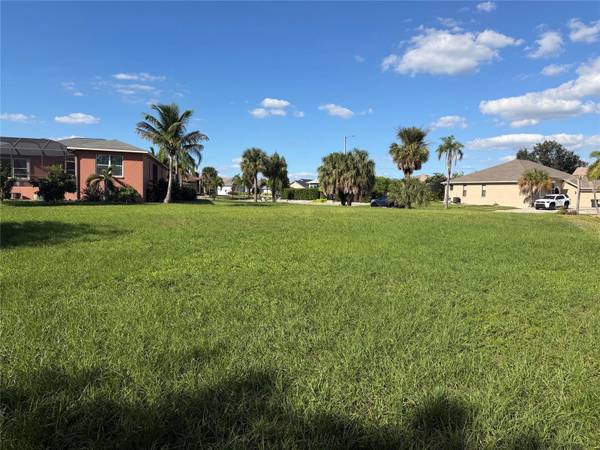 GREENVIEW DR, Apollo Beach, FL 33572