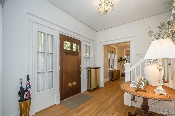 6656 Kingsbury BLVD, St Louis, MO 63130