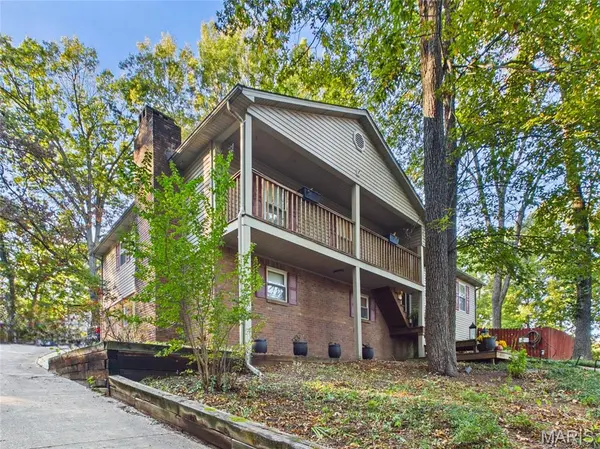 1519 E Kenton RD, Dexter, MO 63841