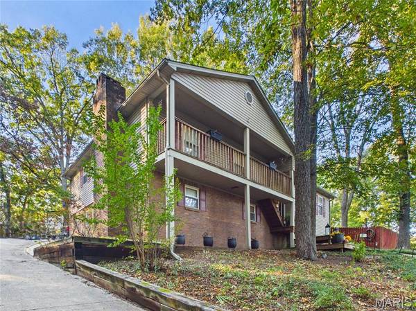 1519 E Kenton RD, Dexter, MO 63841