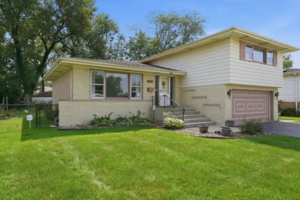 737 E 170th PL, South Holland, IL 60473