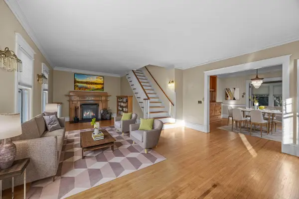 579 Lincoln AVE, Saint Paul, MN 55102