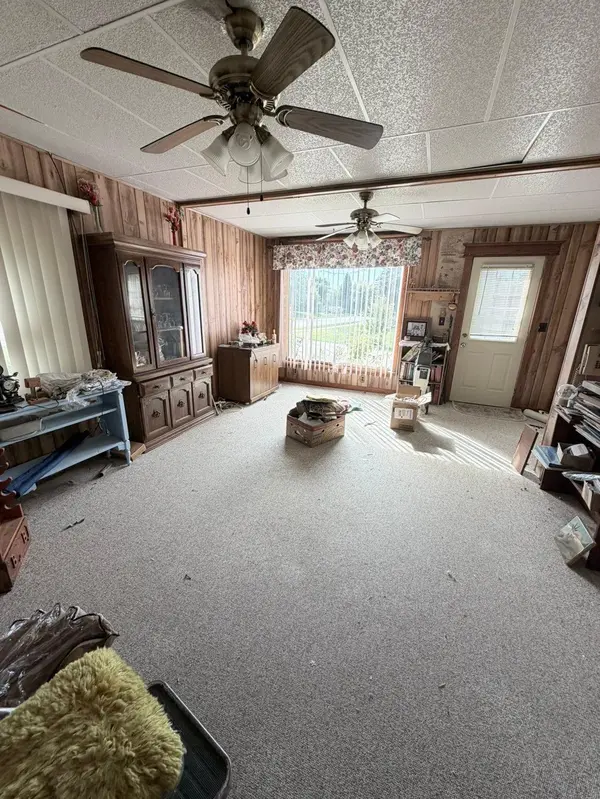 100 W 8th ST, Starbuck, MN 56381