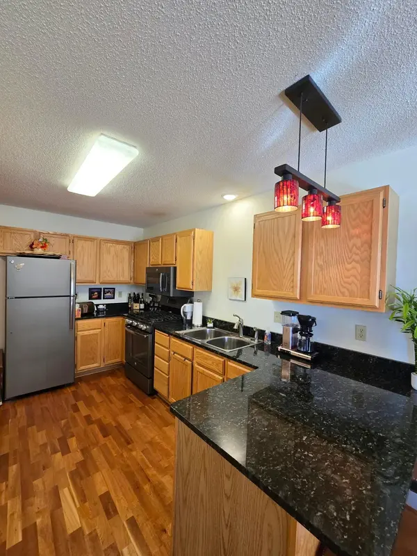 631 85th LN NW #4, Coon Rapids, MN 55433