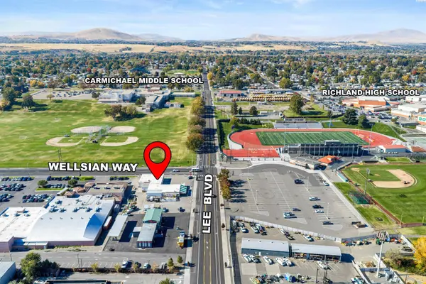 1345 Lee Blvd, Richland, WA 99352