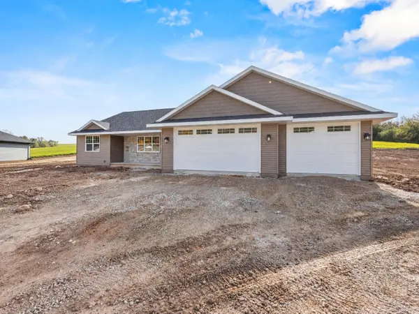 3376 LARGO RIDGE CT, Green Bay, WI 54311