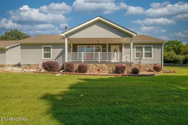 3399 SE Brown Bridge Rd, Dalton, GA 30721