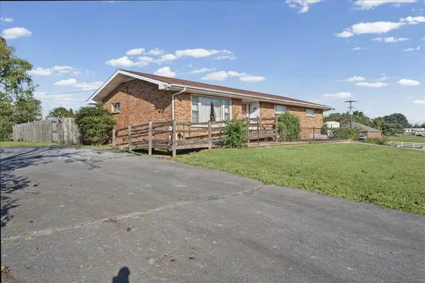 419 Woodbury Hwy, Manchester, TN 37355
