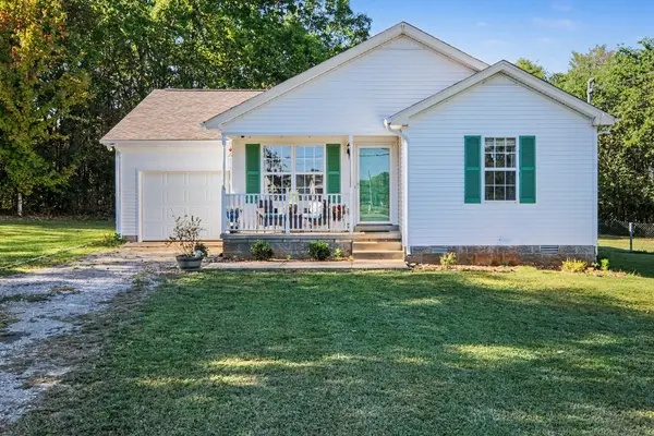 1255 Dellrose Dr, Bell Buckle, TN 37020