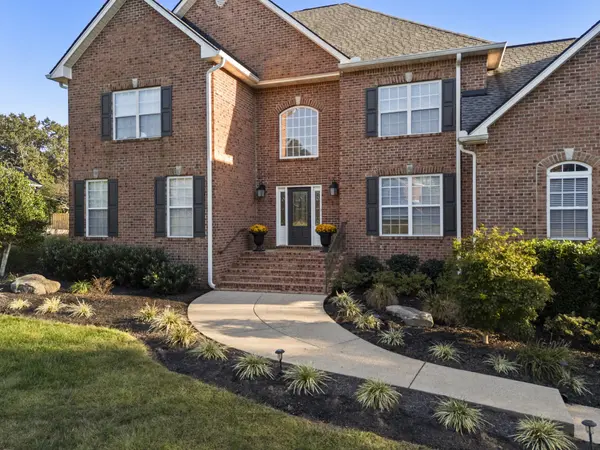 1031 Ridglea Dr, Burns, TN 37029