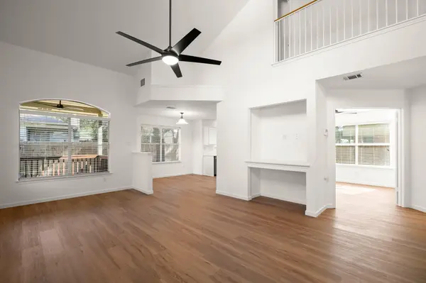 9109 Hoffman CV, Austin, TX 78749