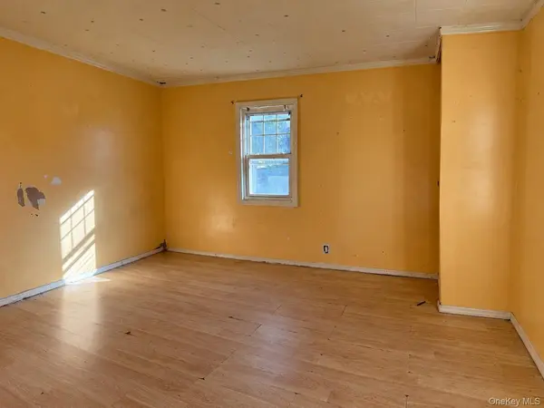 1326 Star AVE, Elmont, NY 11003
