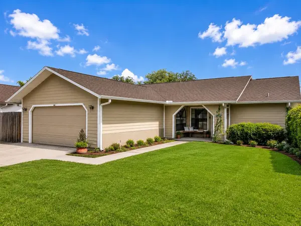 10135 CHESHAM DR, Orlando, FL 32817