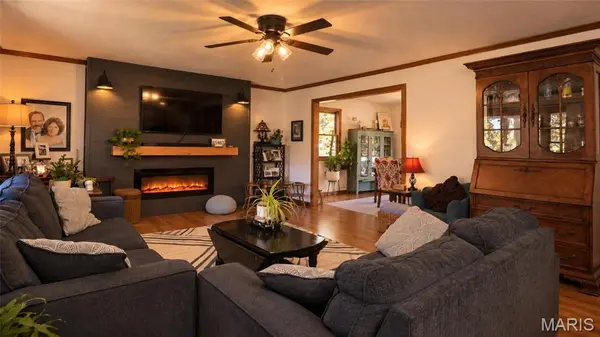 1001 Cedar Ridge, Houston, MO 65483
