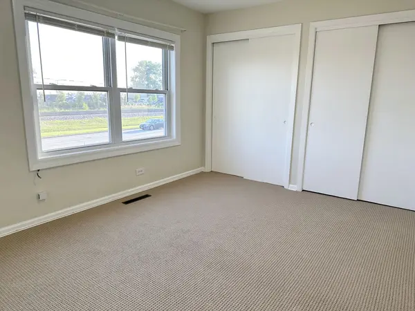 552 E Northwest HWY #A, Palatine, IL 60074