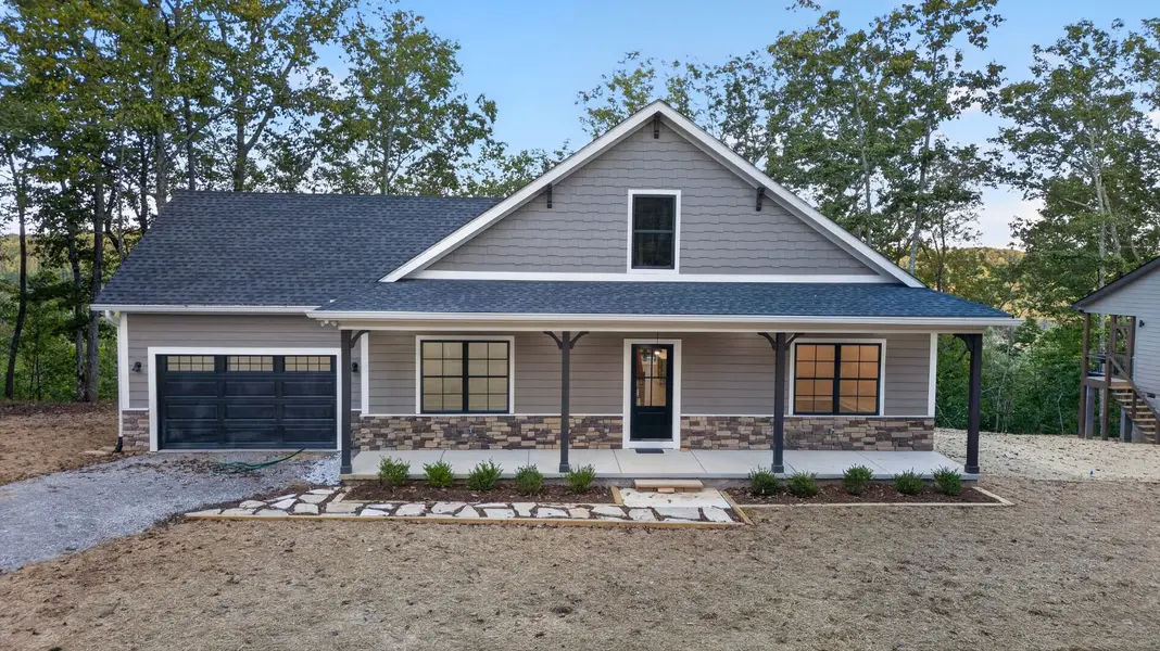 1734 Ridge Cliff Dr, Monteagle, TN 37356