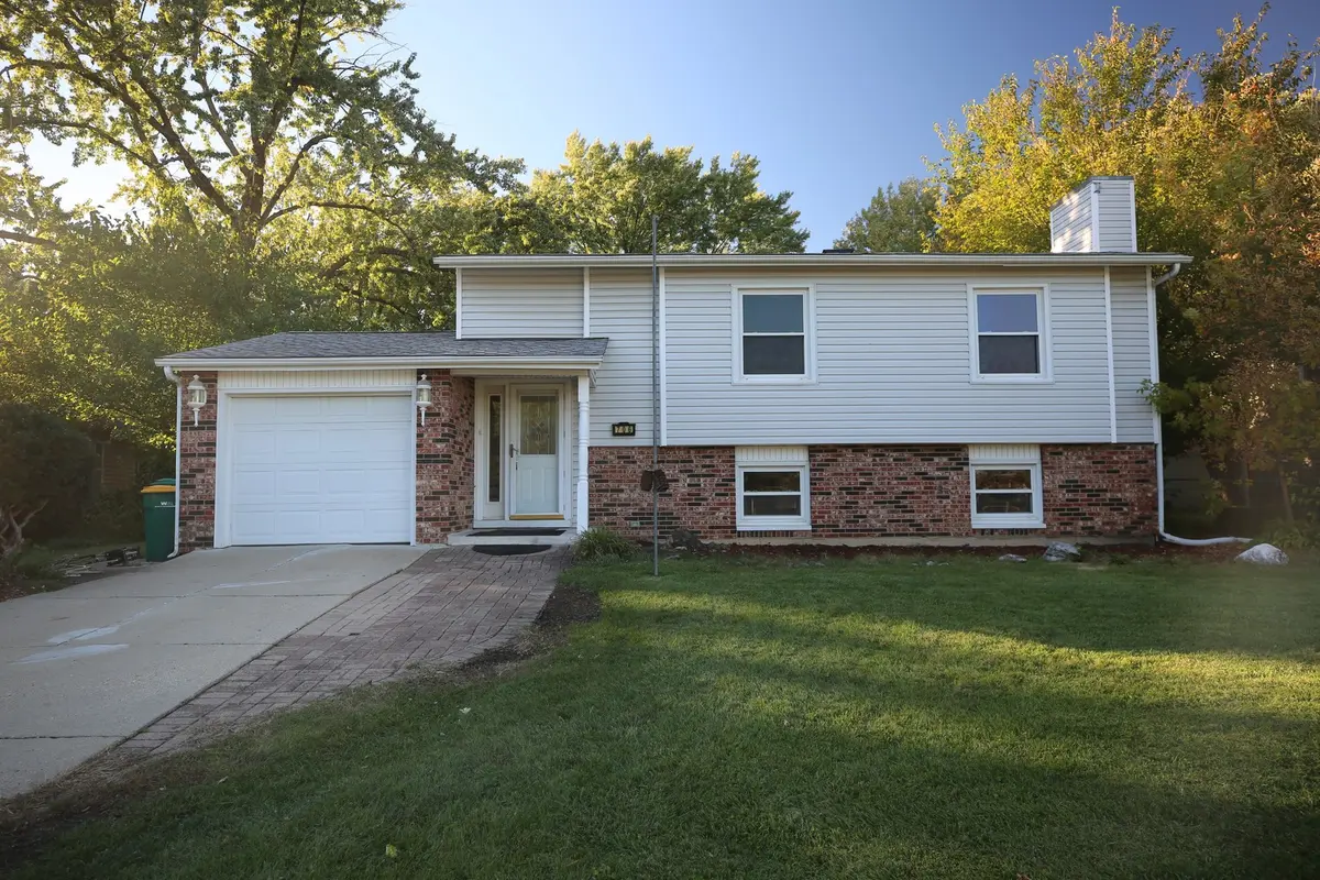 706 Golfview TER, Buffalo Grove, IL 60089