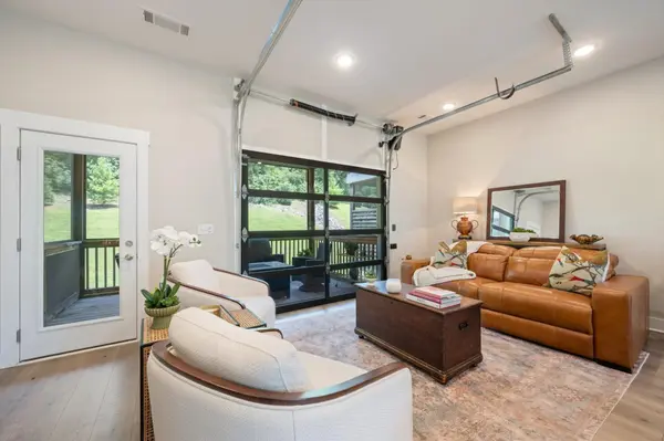 171 Stonecrest Dr, Nashville, TN 37209