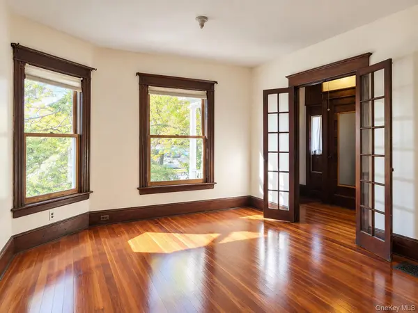 62 Lincoln AVE #1, Poughkeepsie, NY 12601