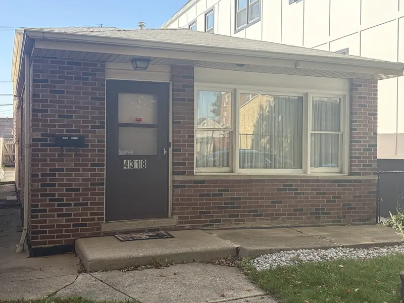 4318 S Emerald AVE, Chicago, IL 60609