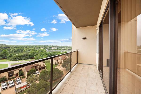 40 N Interstate 35 HWY #8C4, Austin, TX 78701