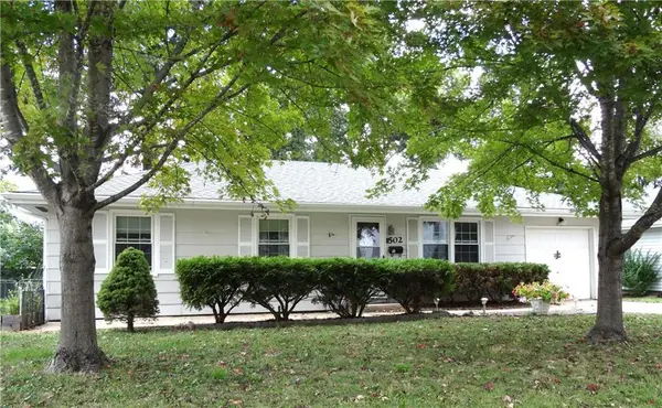 502 E Atkison AVE, Butler, MO 64730