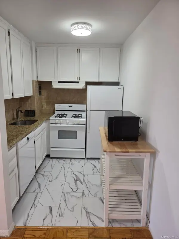 740 E Broadway, Long Beach, NY 11561