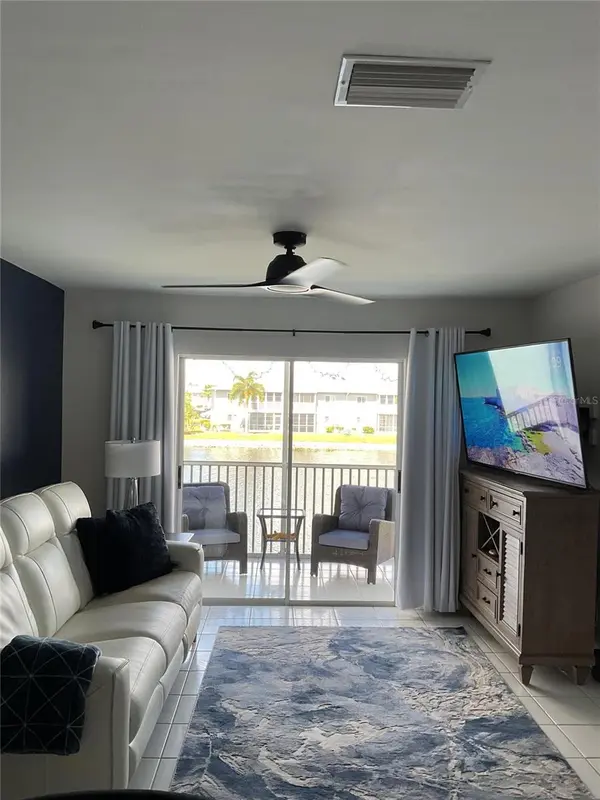 12538 SW KINGSWAY CIR #908, Lake Suzy, FL 34269