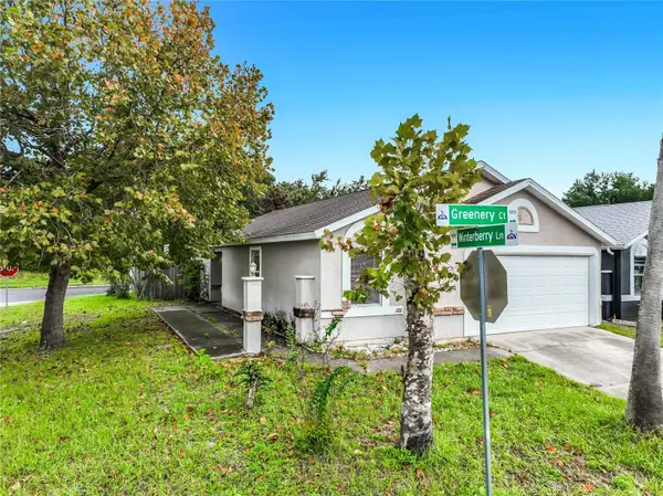 1003 WINTERBERRY LN, Orlando, FL 32811