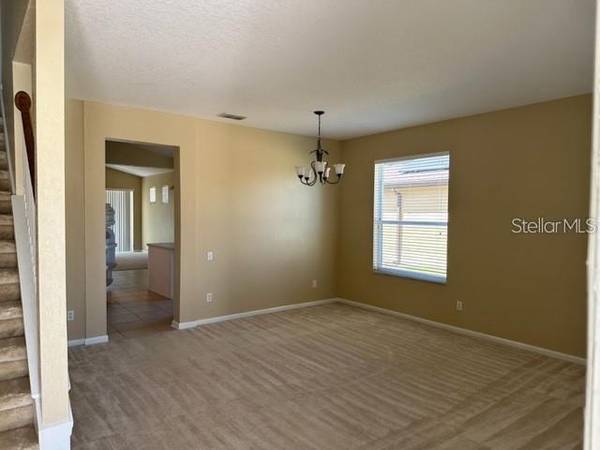 2327 MEADOW OAK CIR, Kissimmee, FL 34746