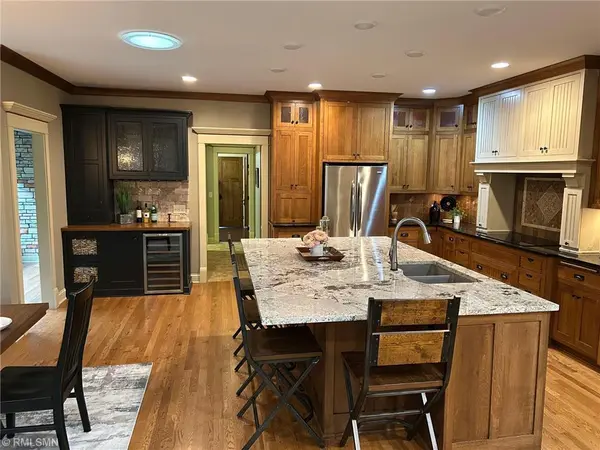10560 31st Pl NE, Saint Michael, MN 55376