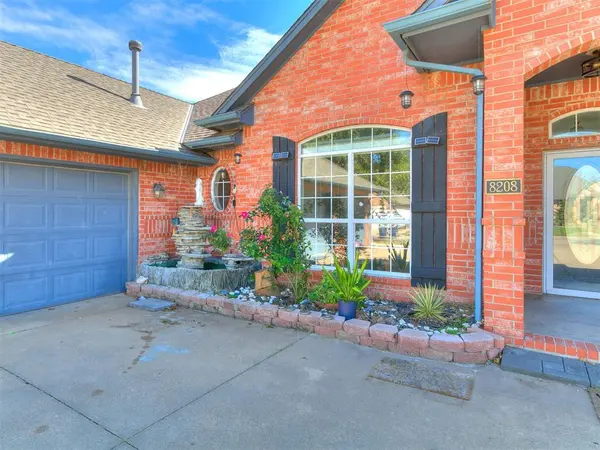 8208 NW 66th ST, Oklahoma City, OK 73132