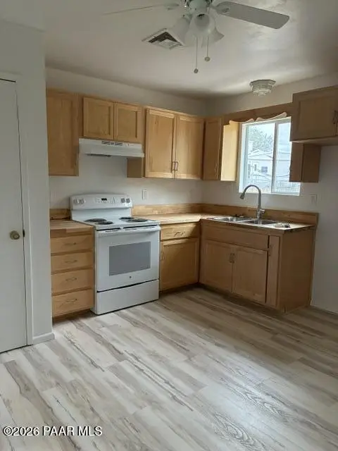1925 Jackrabbit TRL, Chino Valley, AZ 86323