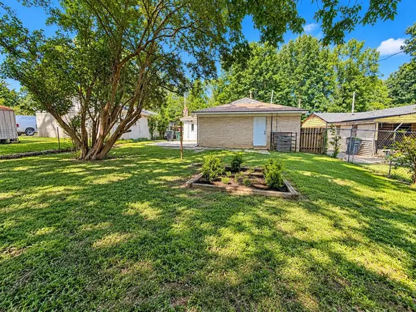 367 CHARTER AVE, Memphis, TN 38109