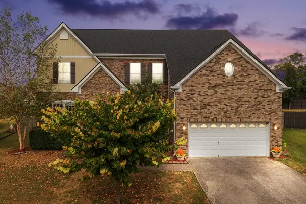 1021 Queens Pl, Spring Hill, TN 37174