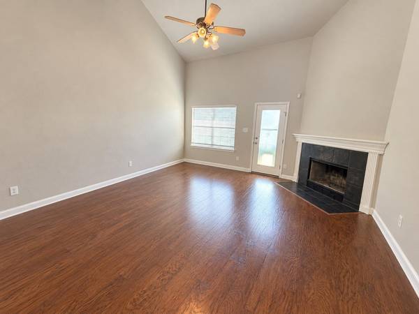 4517 Hees CT, Pflugerville, TX 78660
