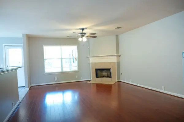 2316 Paradise Ridge DR, Round Rock, TX 78665