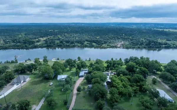 3721 Lakeview DR, Cottonwood Shores, TX 78657